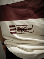 Edicion Especial "E" Shirt (beige/burgundy)