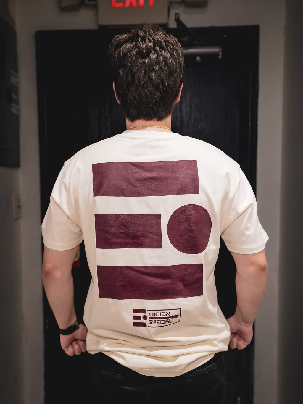 Edicion Especial "E" Shirt (beige/burgundy)