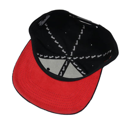 "H" hat (black/red)